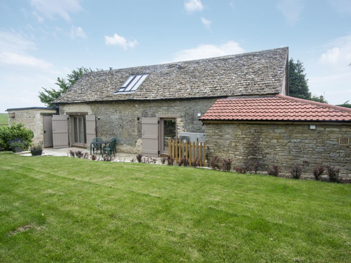 Newport Meadows Ref Ukc1835 In Chedworth Near Cirencester