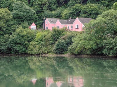 Woodlands Retreat Pembrokeshire Cottages Holiday Cottages In