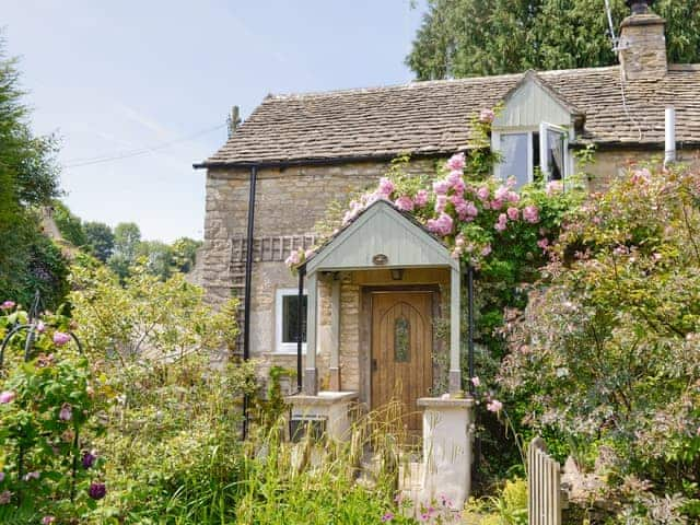 Folly Cottage Ref Nsf In Avening Near Tetbury Gloucestershire