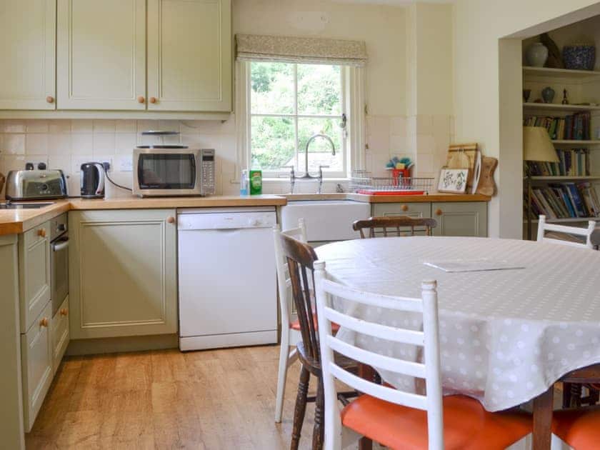 Well equipped kitchen/ diner | Sunnybank, Newton St Margarets