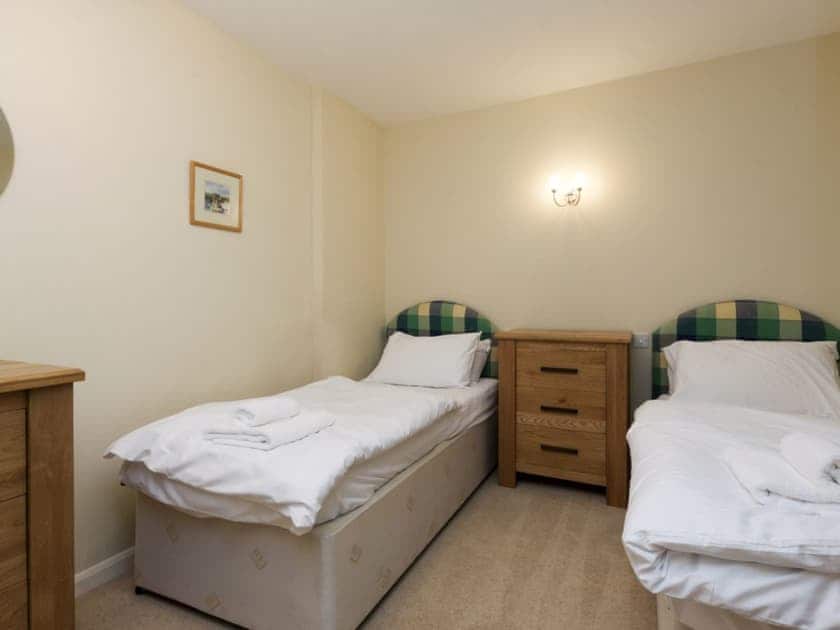 Comfortable twin bedroom | Rockstedde, Salcombe