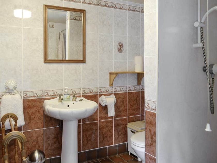 Shower room | Rowan Tree Cottage, Glenisla
