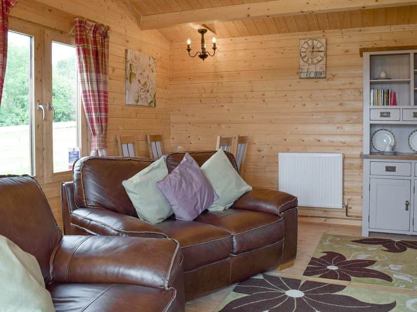 Spacious living and dining area | Robin Lodge - Sunbrae Holiday Lodges, Stoulton, near Malvern
