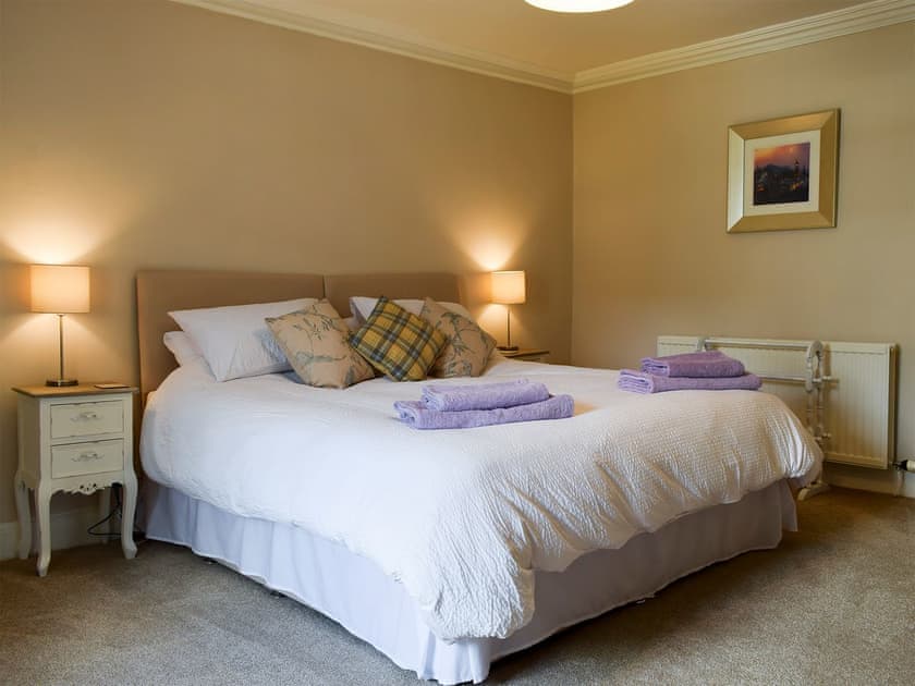Comfortable bedroom with zip and link super kingsize bed  | Toad Hall, Aberfeldy
