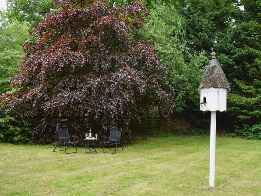 Large private grassed area and garden furniture | Toad Hall, Aberfeldy