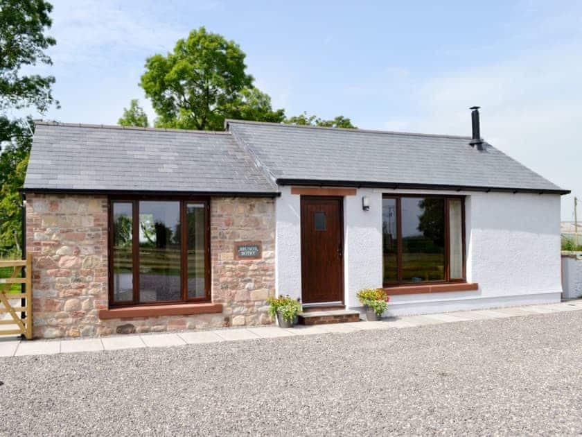 Peacefully located detached holiday property | Bruno’s Bothy, Wigton
