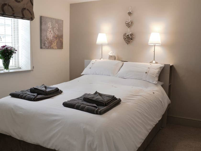 Elegant Bedroom with king size bed | Back o’ the Beck, Skipton