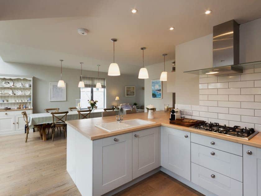 Well-equipped kitchen area | Weald, Salcombe
