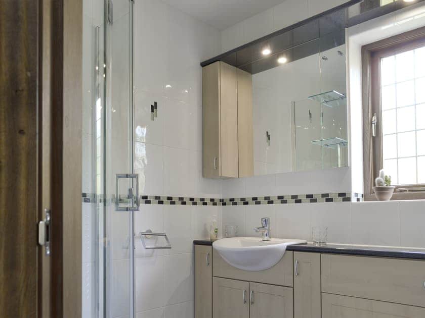 En-suite shower room | Railway Cottage, Longcliffe, near Ashbourne