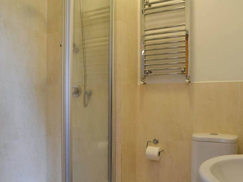 En-suite shower room with heated towel rail | Jasmine Cottage, Consett, near Durham