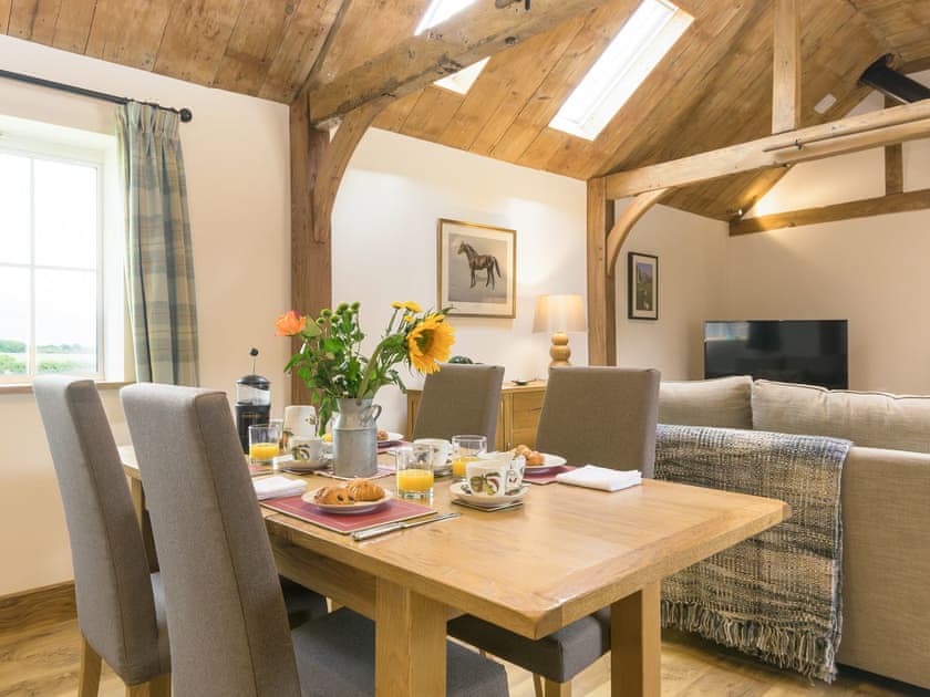 Charming dining area | The Calf Shed - Wood Street Farm, Royal Wootton Bassett