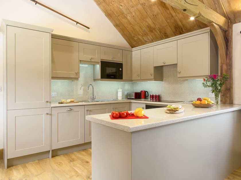 Well equipped kitchen | The Calf Shed - Wood Street Farm, Royal Wootton Bassett