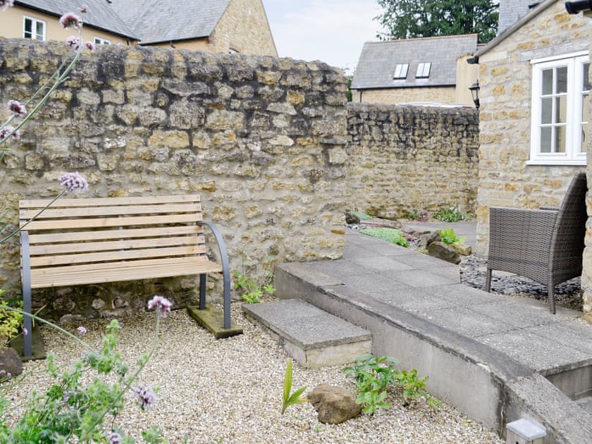 Enclosed garden and patio area | Linnets, Beaminster
