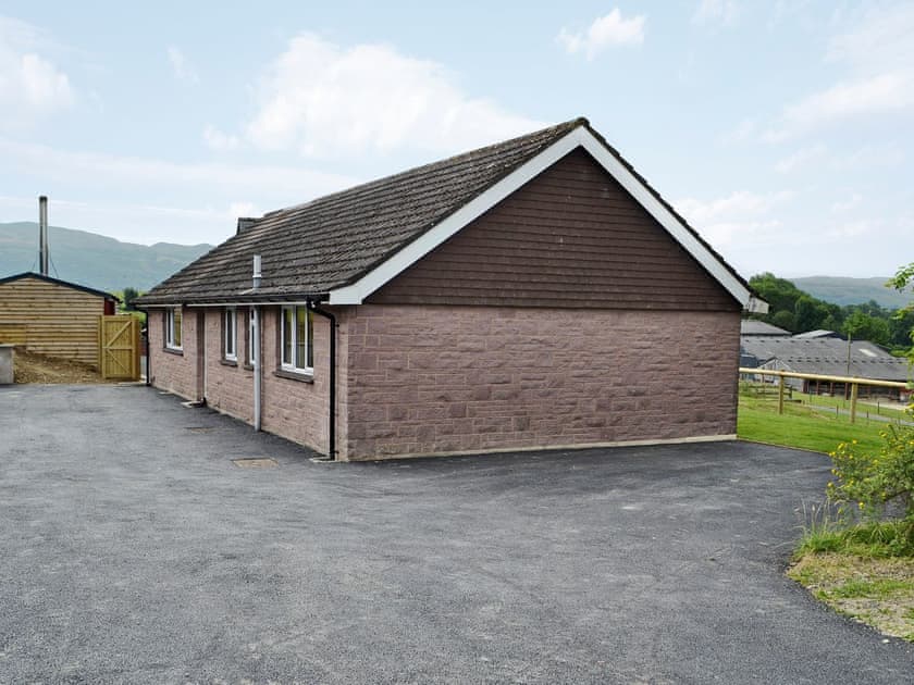 Private parking for 2 cars | Dolview, Pen-y-Bont, near Llandrindod Wells