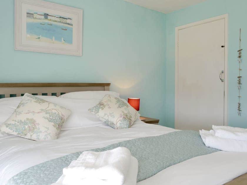 Comfortable double bedroom | Bwthyn Y Borth, Rhoscolyn, near Holyhead