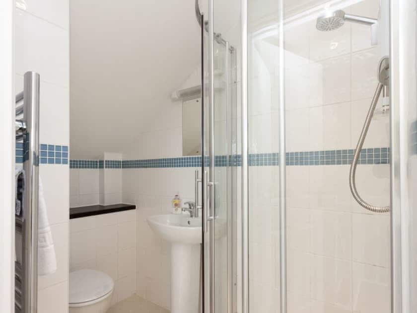 En-suite shower room | Oakridge, Salcombe