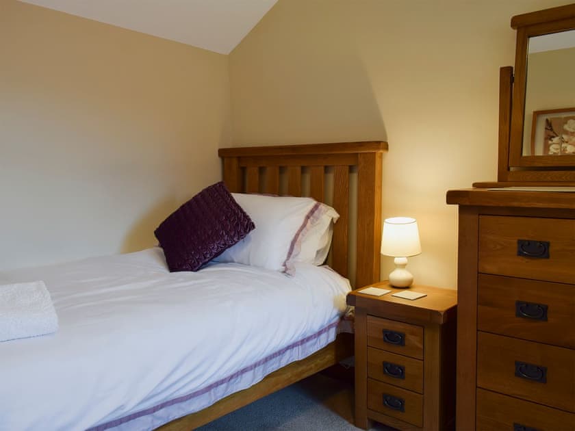 Twin bedroom | Coachman’s House, Whitby