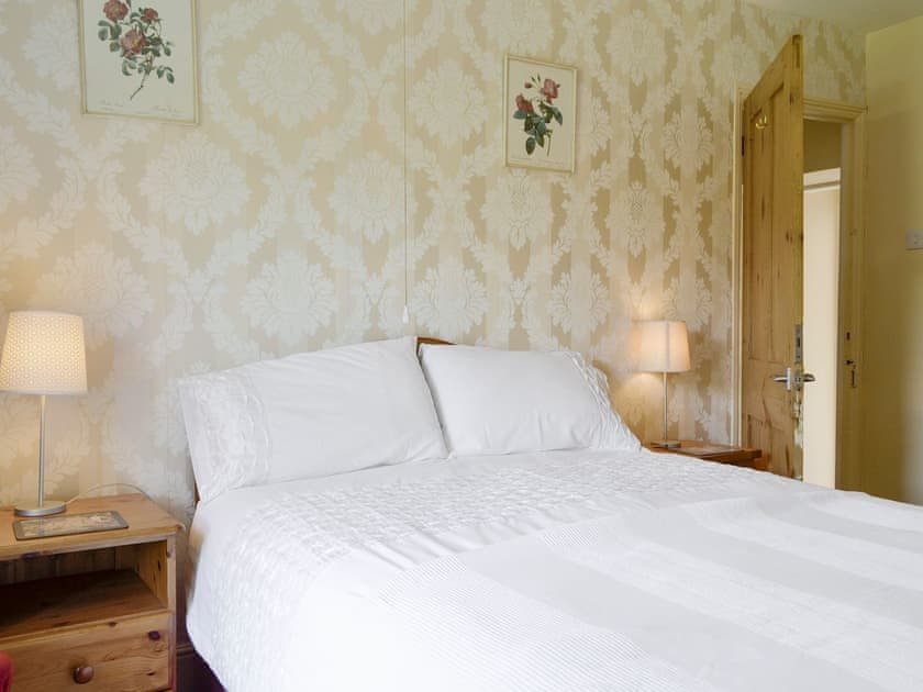 Relaxing double bedroom | Hazeldene - Murton Farm, Murton, near Swansea