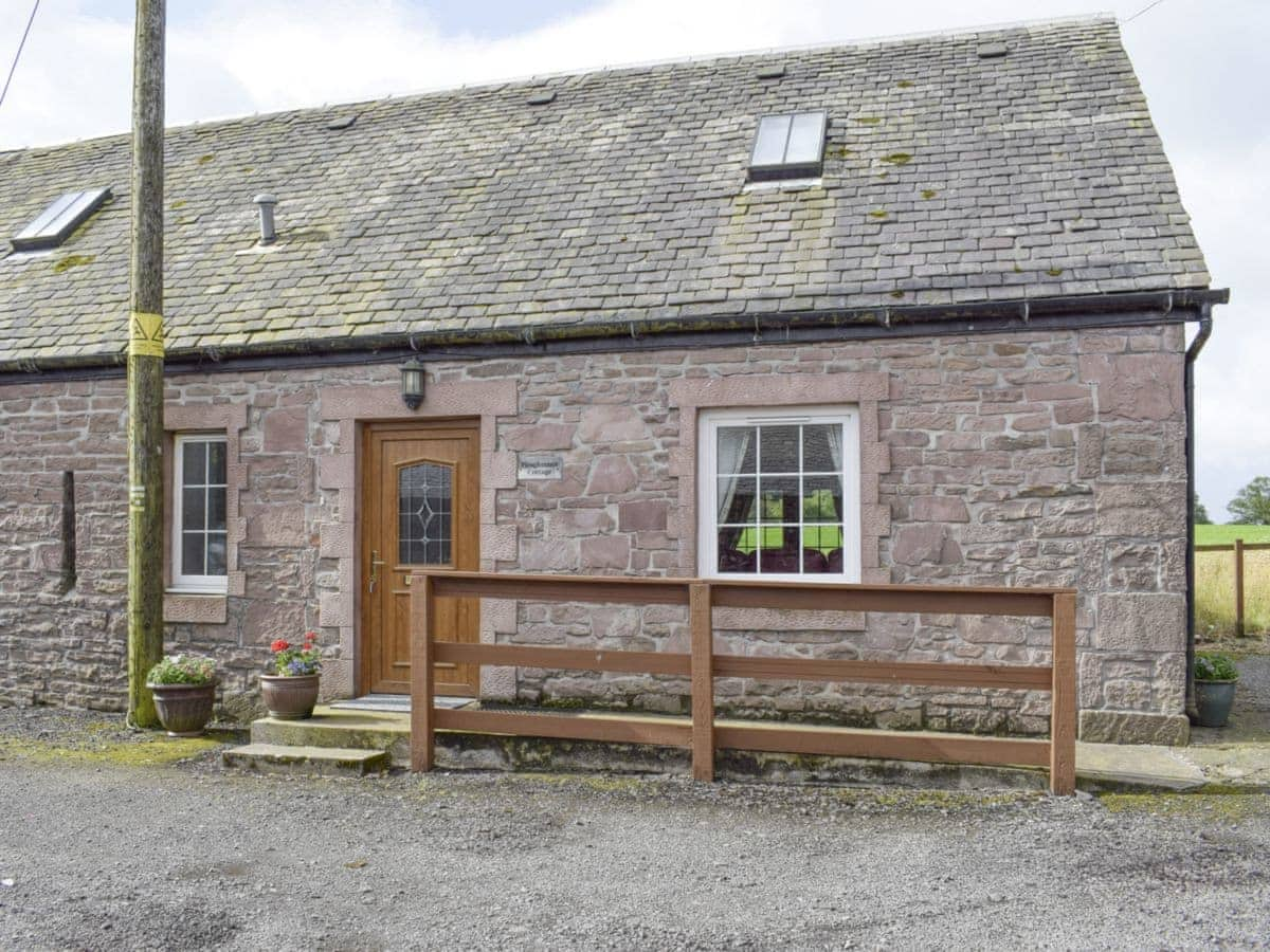 Loch Lomond Farm Cottages The Ploughmans Ref Uk5531 In Balfron