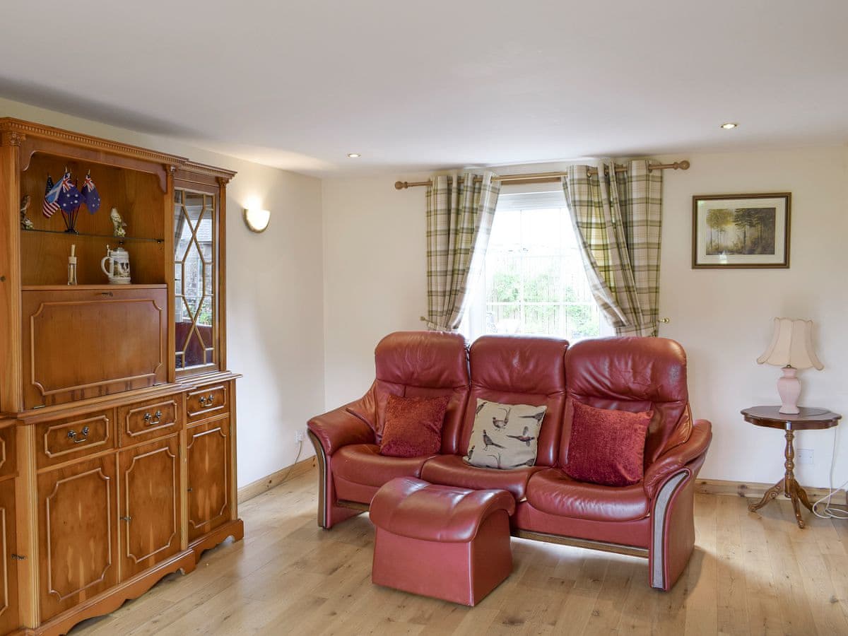 Loch Lomond Farm Cottages The Ploughmans Ref Uk5531 In Balfron