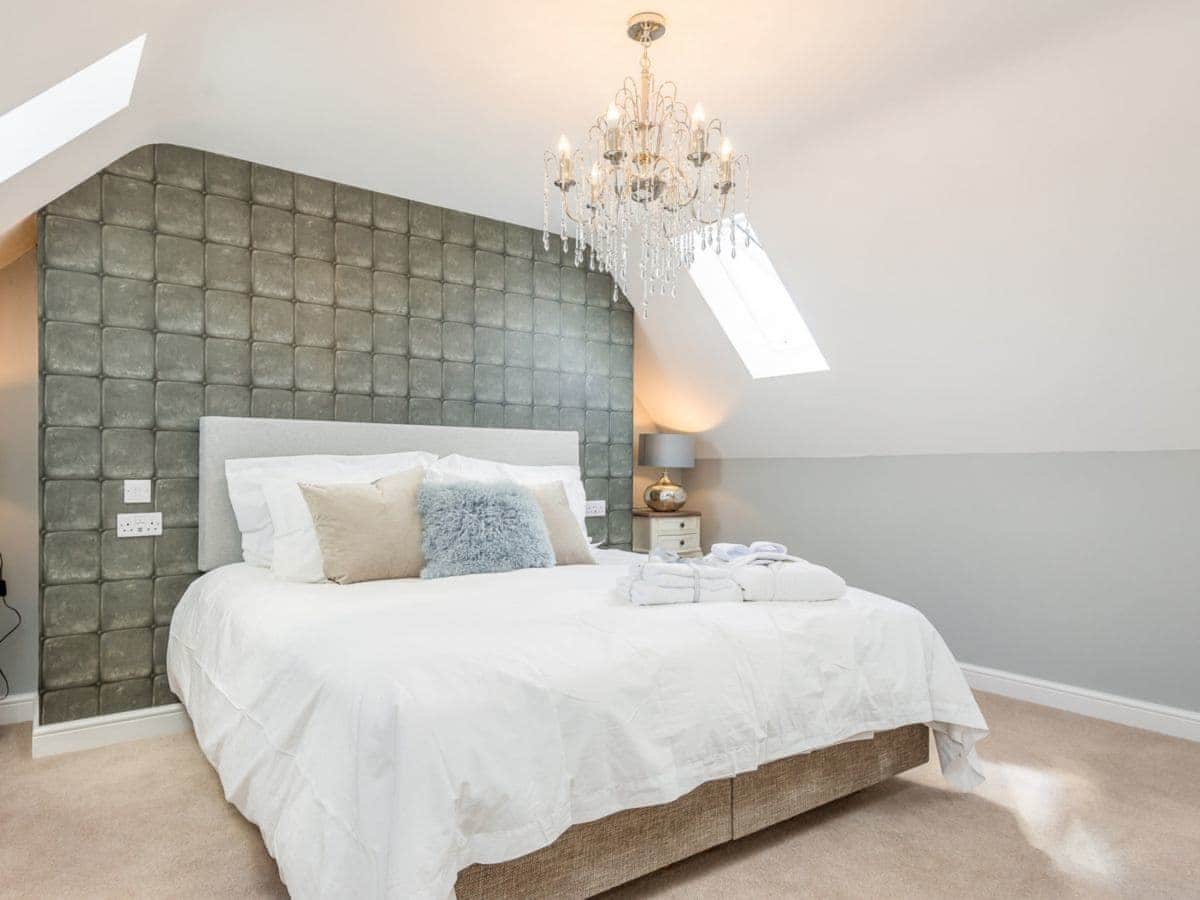 cool wallpaper design cottage house tour