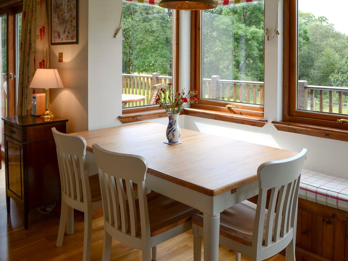Allt Beag (Little Streams) holiday cottage near Torridon