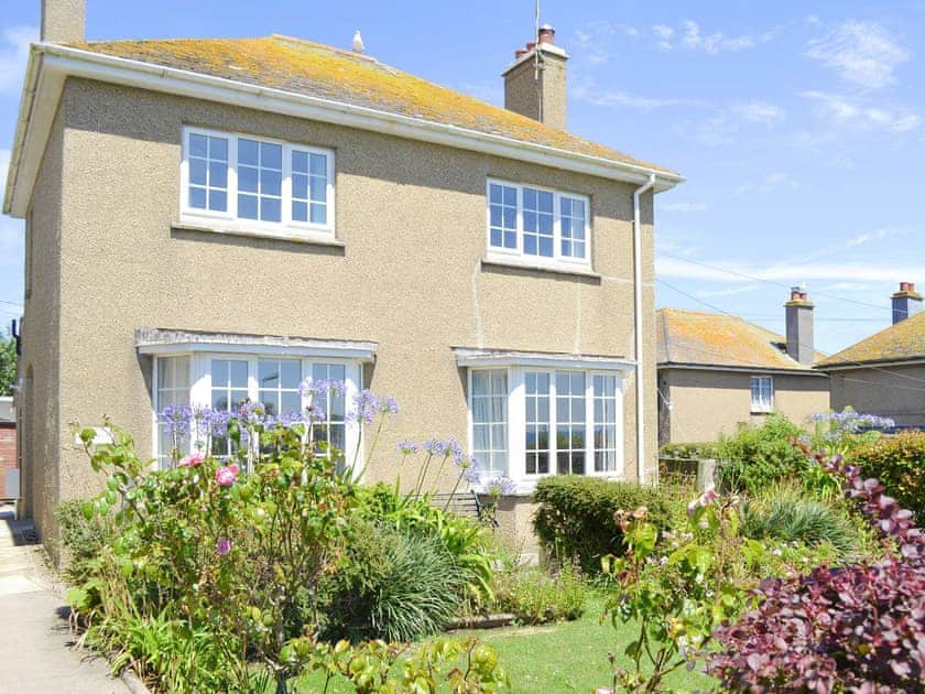 Beautiful detached holiday home | Lyndale, Penzance