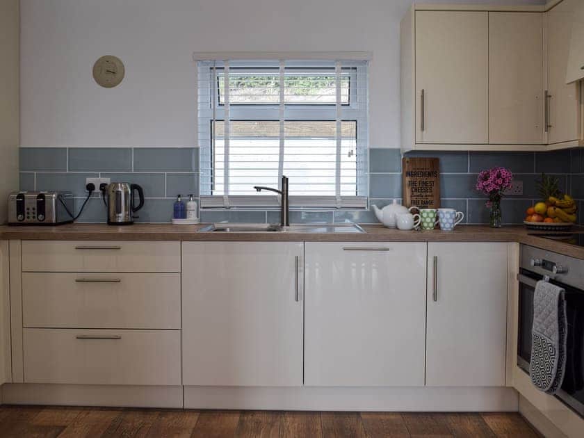Kitchen | Caldey View, Near Stepaside, Saundersfoot