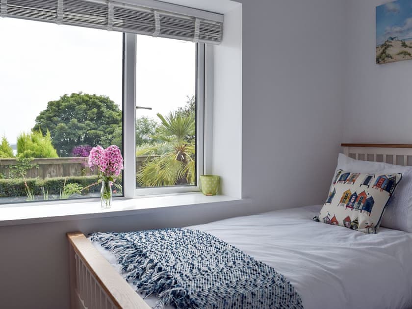 Single bedroom | Caldey View, Near Stepaside, Saundersfoot