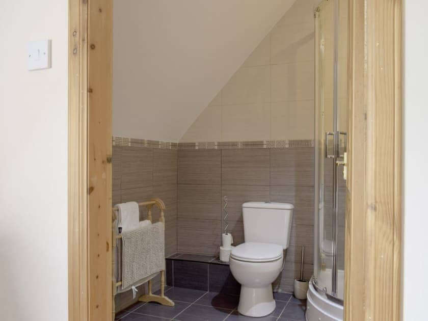 En-suite shower room | The Stables - Loch Lomond Farm Cottages, Balfron Station, near Stirling
