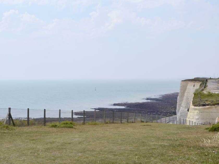 Panoramic coastal views | Fairwind, Peacehaven
