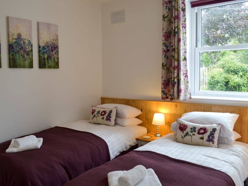 Twin bedroom | Poppy Cottage, Blackawton, near Dartmouth