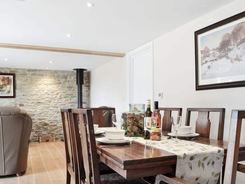 Spacious open plan living space | Bwthyn Y Bugail, Felindre, near Swansea