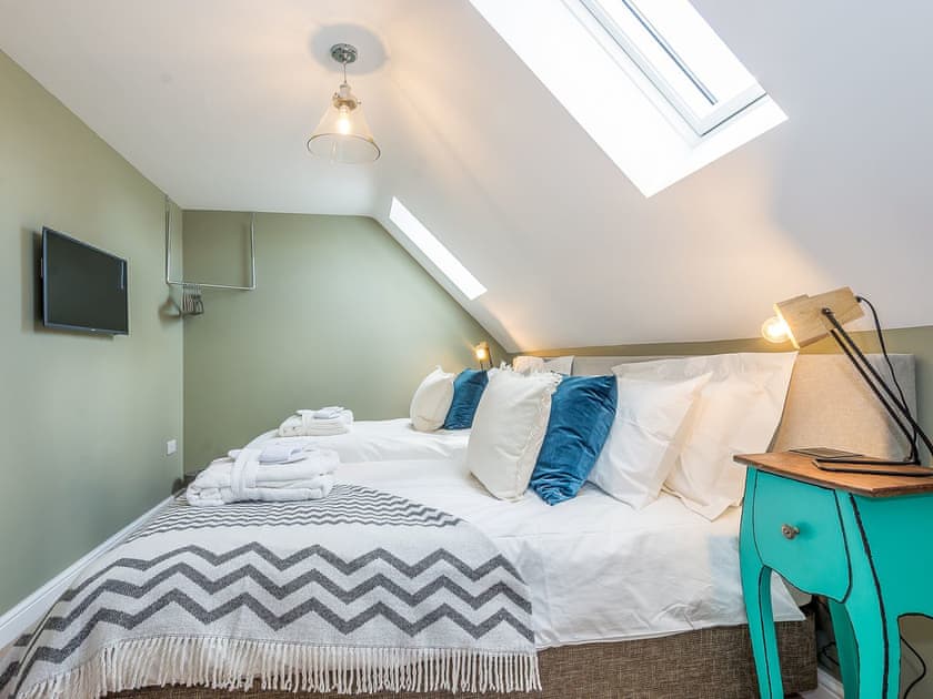 Attractive bedroom | Holly Tree Barn - Ashlin Farm Barns, Dunholme, near Lincoln