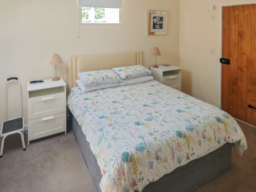 Double bedroom | The Old Engine House - Bridge Farm, Drimpton, near Beaminster