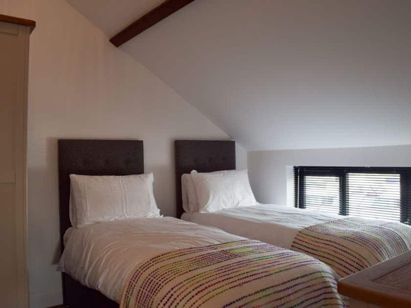 Twin bedroom | Derby’s Loft, Beccles, near Gillingham