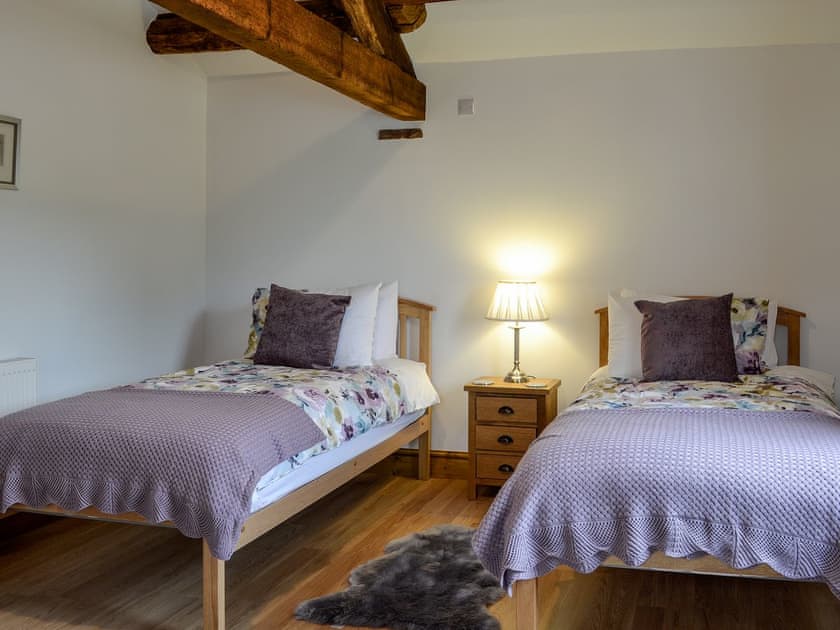 Twin bedroom | The Wheat Shed - The Wheat Shed and The Bothy, Calthwaite, near Penrith