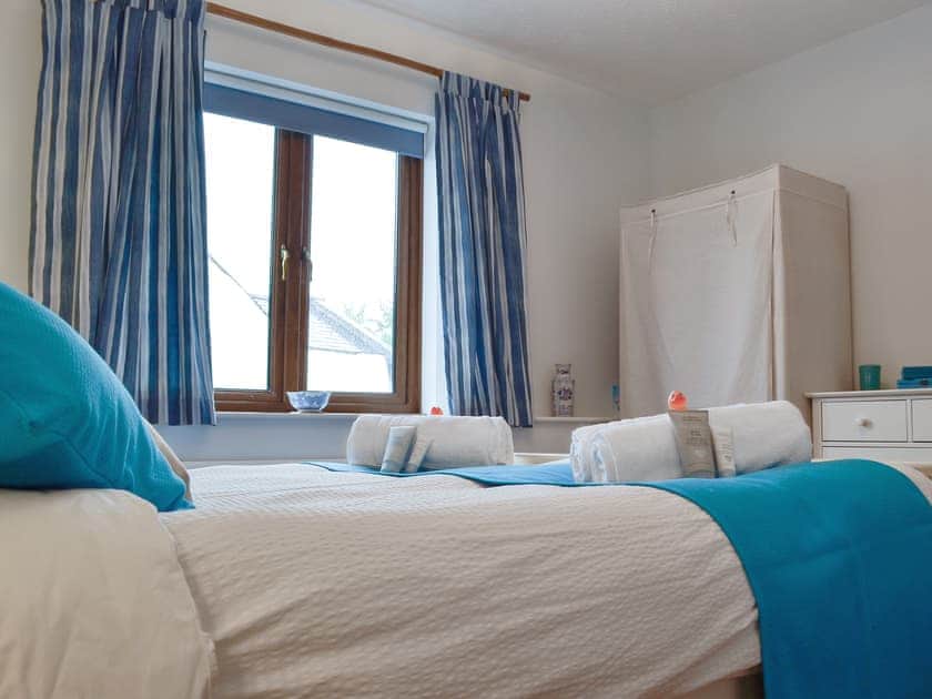 King Size Double bedroom | Draig’s Cottage, Abergavenny