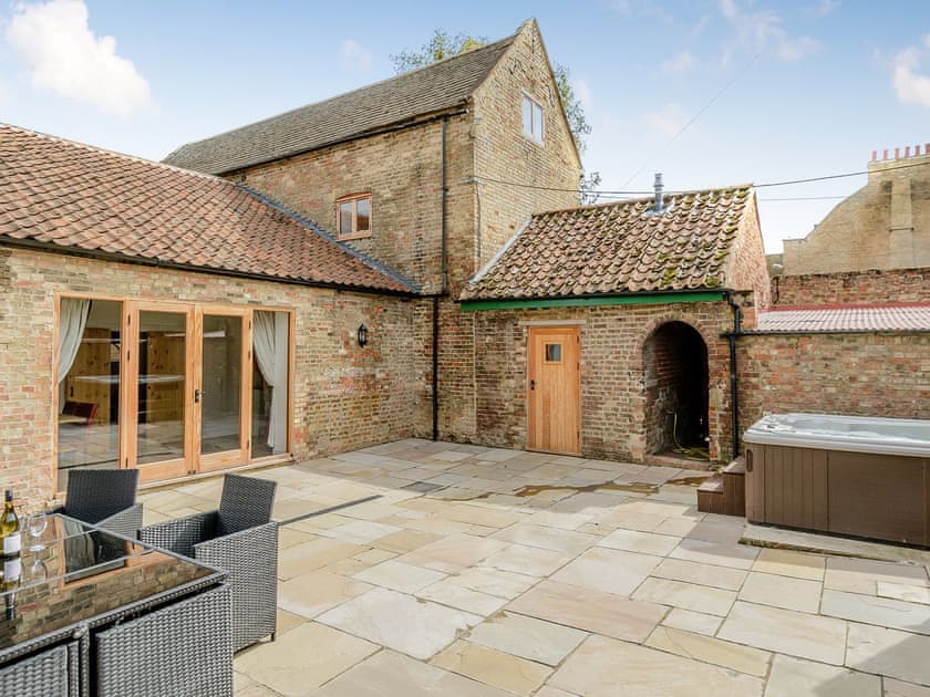  Superb, six-bedroomed barn conversion | The Coach House, Three Holes, near Wisbech