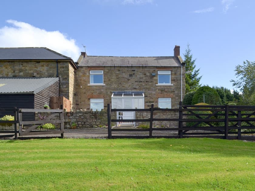 Ideally situated holiday home | Lings Farm Cottage, Temple Normanton, near Chesterfield