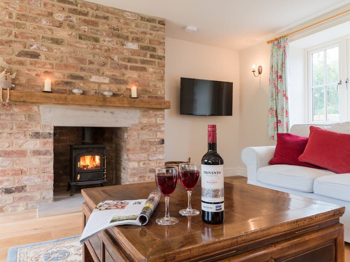 White Lodge Cottage - Holiday lodge in Yorkshire - Image 4