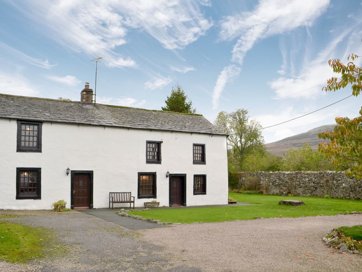 Smithy House Ref Uk1186 In Bampton Grange Near Pooley Bridge