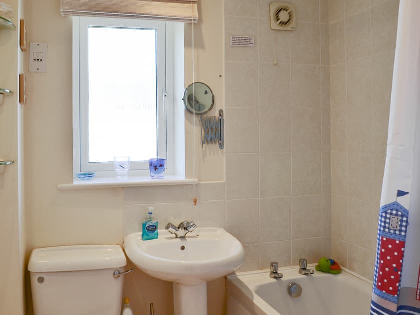 Bathroom | Fishers Cottage, Seahouses