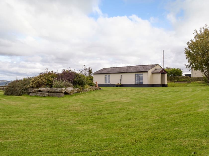 Attractive holiday home in enclosed garden | Barley Heights, Hapton