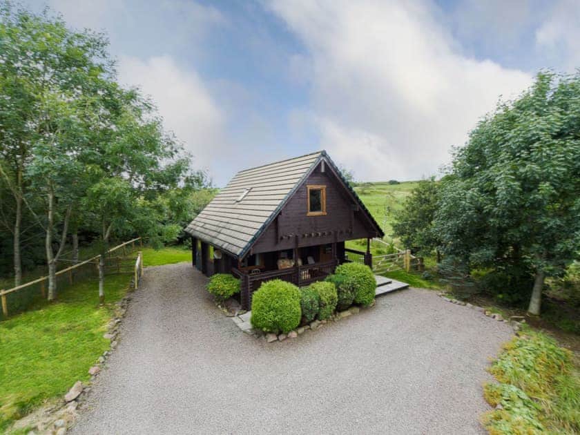 Cabin style holiday home in beautiful surrounsings | Criffel Lodge, Park of Tongland, Kirkcudbright