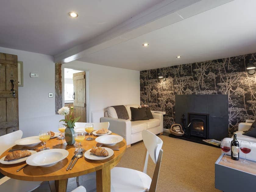 Living/dining room | Hogsnorting Villa, Blythburgh, near Southwold
