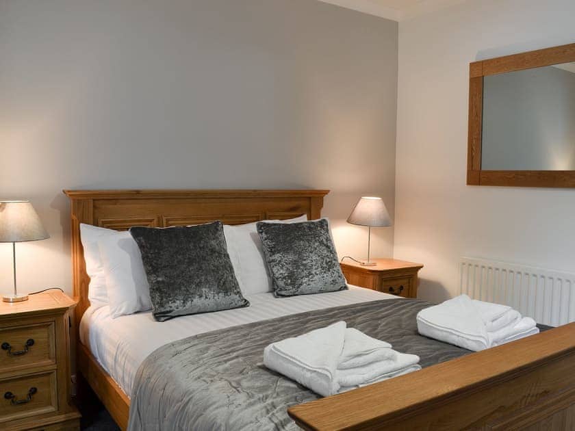 Double bedroom | Fourwinds, Keswick