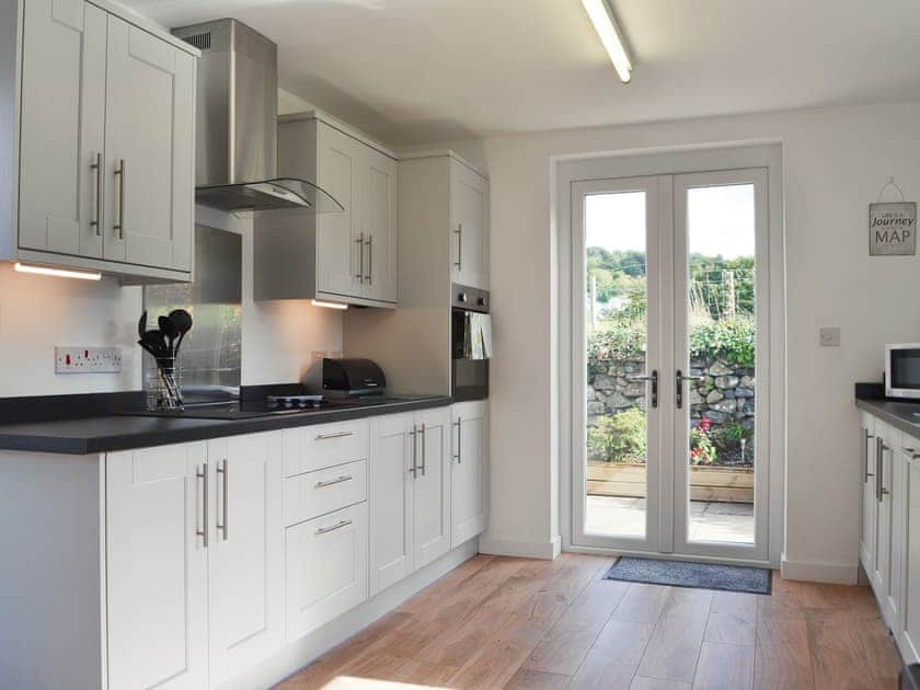 Well-equipped kitchen | Burns Knott, Keswick