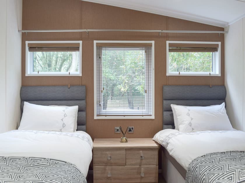 Comfy twin bedroom | Beachwood, Corton, near Lowestoft