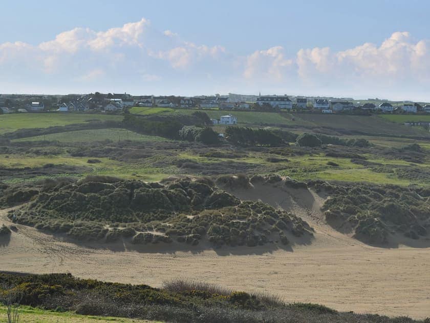 Explore the dunes of Crantock beach and the Gannel estuary | West Pentire House, Willow Cottage, West Pent
